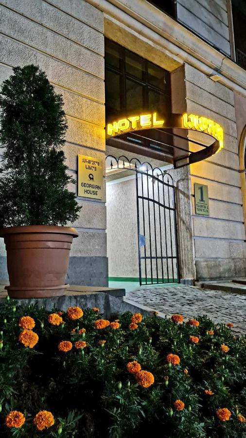 Georgian House Hotel Kutaisi Ngoại thất bức ảnh