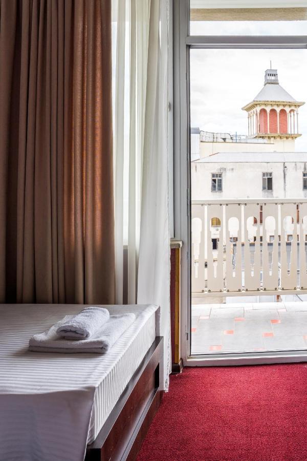 Georgian House Hotel Kutaisi Ngoại thất bức ảnh